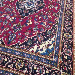 Persian Kashan Rug 200cm x 150cm – Red & Blue Traditional Knotted Wool Rug