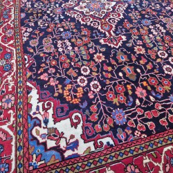 Malayer Rug 210cm x 134cm – Fine Quality Blue & Red Mix Wool Rug