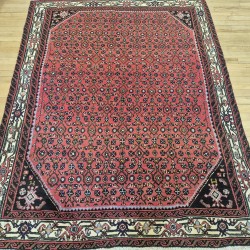 Hand-Knotted Persian Enjilas Rug 195cm x 153cm – Natural Wool Rug in Soft Red Tones