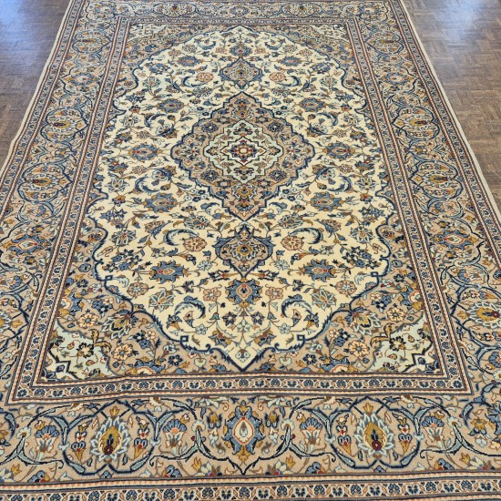 Persian Cream Kashan Rug 295cm x 210cm – Blue & Cream Exquisite Handmade Carpet Persian Cream Kashan Rug 295cm x 210cm – Blue & Cream Exquisite Handmade Carpet