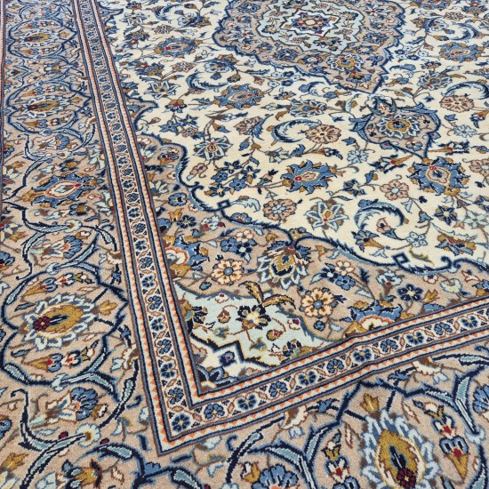 Persian Cream Kashan Rug 295cm x 210cm – Blue & Cream Exquisite Handmade Carpet Persian Cream Kashan Rug 295cm x 210cm – Blue & Cream Exquisite Handmade Carpet
