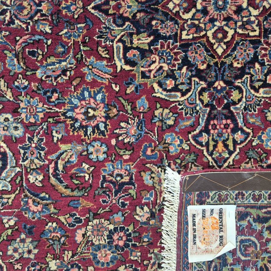 Very Fine Vintage Persian Kashan Rug 208cm x 132cm – Vegetable Dyed Red & Blue Very Fine Vintage Persian Kashan Rug 208cm x 132cm – Vegetable Dyed Red & Blue