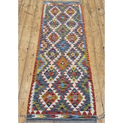 Turkish Vegetable Dyed Kilim Runner 182cm x 65cm – Handwoven Wool Flatweave