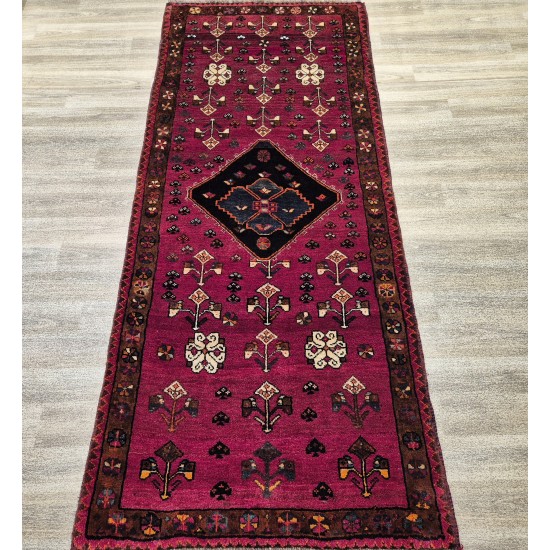 Hand-Knotted Persian Qashqai Runner 202cm x 84cm – Red Tones Wool Rug Authentic Qashqai Hand-Knotted Persian Qashqai Runner 202cm x 84cm – Red Tones Wool Rug Authentic Qashqai