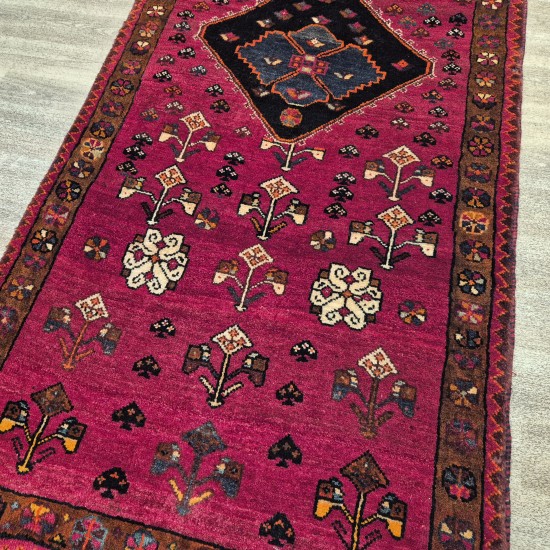 Hand-Knotted Persian Qashqai Runner 202cm x 84cm – Red Tones Wool Rug Authentic Qashqai Hand-Knotted Persian Qashqai Runner 202cm x 84cm – Red Tones Wool Rug Authentic Qashqai
