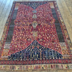 Vegetable Dyed Qashqai Nomadic Rug 236cm x 170cm – Soft Red Tribal Wool Carpet