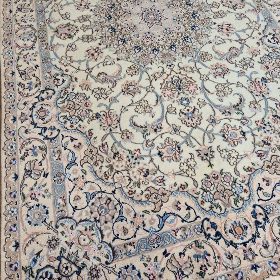 Super Fine Persian Tabriz Rug 220cm x 132cm – Wool & Silk 50 Raj Kurk Wool