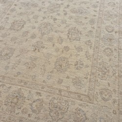 Hand-Knotted Farahan Ziegler Rug 232cm x 150cm – Natural Wool Rug in Cream Tones